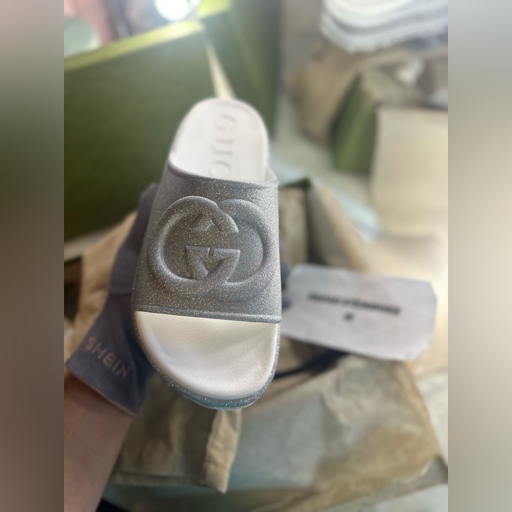 AUTHENTIC GG SLIDE